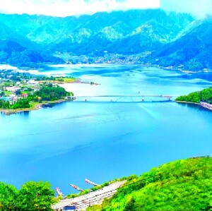 日本河口湖富士山全景纜車