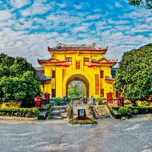 獨秀峯王城景區
