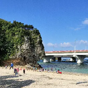 波之上海灘