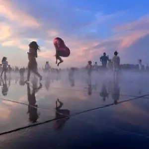 水鏡池