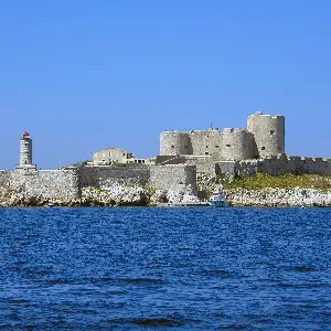 伊夫島