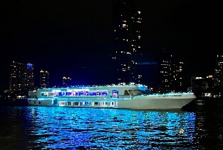 皇家公主號-曼谷夜遊湄南河 Asiatique 河畔夜市碼頭