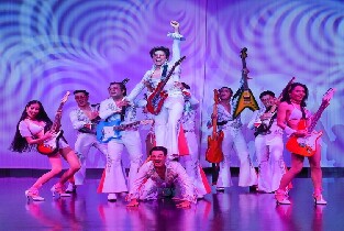 克裏普索人妖秀