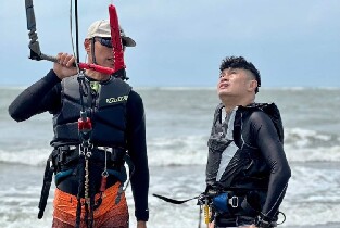 臺中大安風箏衝浪體驗