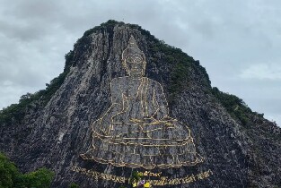 泰國芭堤雅東芭樂園+七珍佛山+真理寺一日遊【曼谷出發】