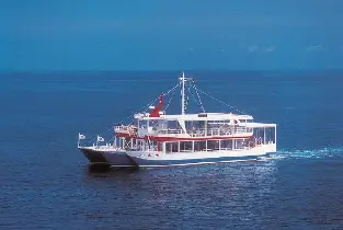 沖繩那霸水中觀光船Orca