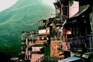 2026 Taipei Private Car Charter | Customised One-Day Tour (Jiufen/Pingxi/Yangmingshan) | Bilingual Service in Chinese & English