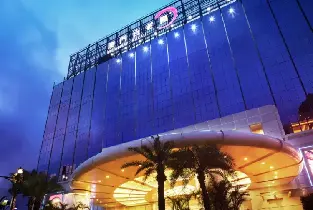 Broadway Macau Hotel 2-Day 1-Night Double Accommodation Package (Room + Buffet Breakfast)
