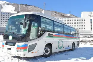 東京市區往苗場滑雪場中心接駁車