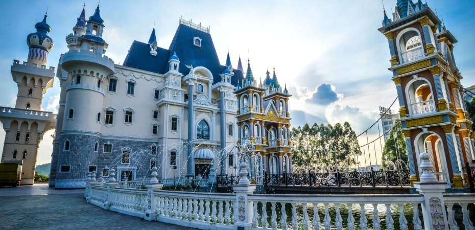 202412201105-4853993453.jpg 龙凤山庄影视度假村12.jpg