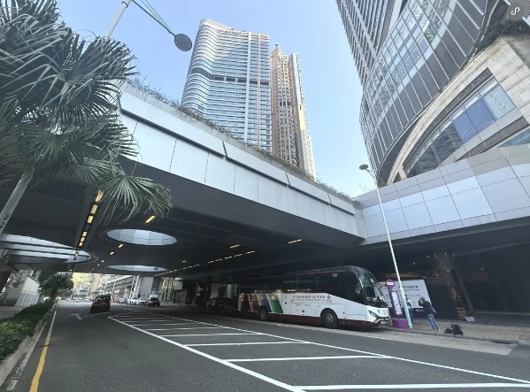 将军澳九龙东皇冠假日酒店.jpg
