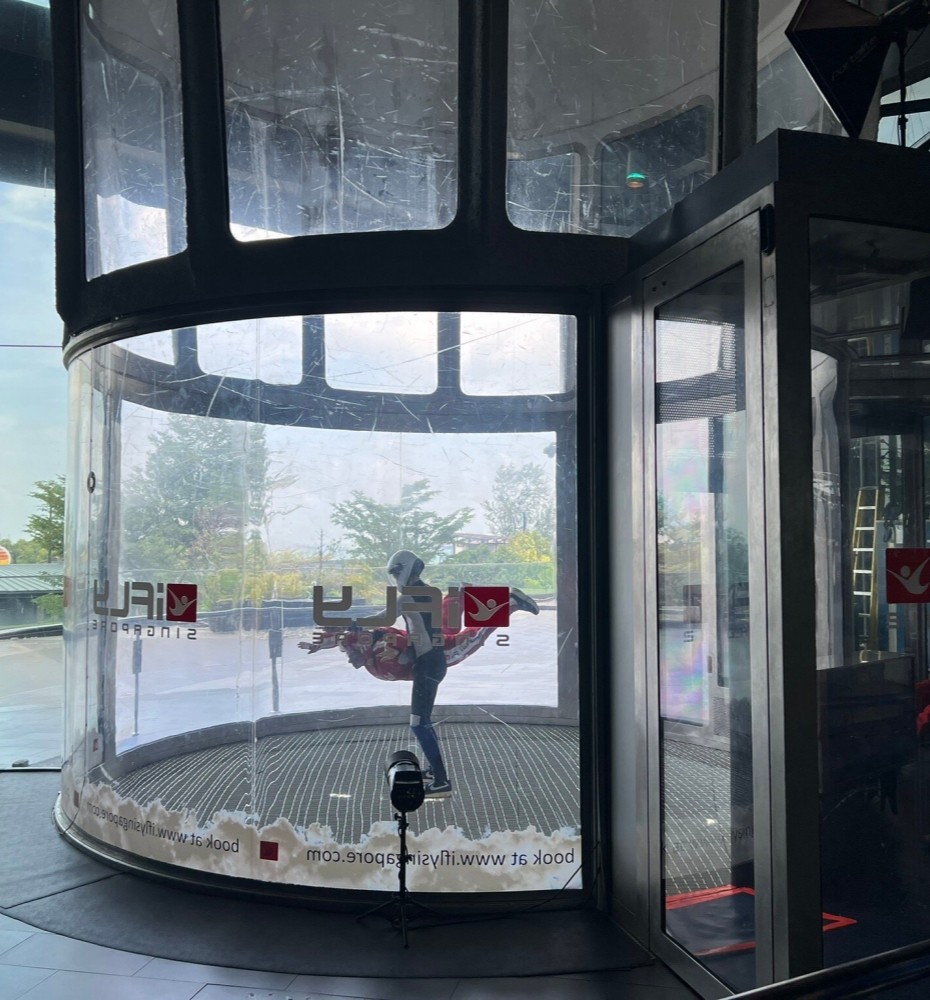 930-4.jpg