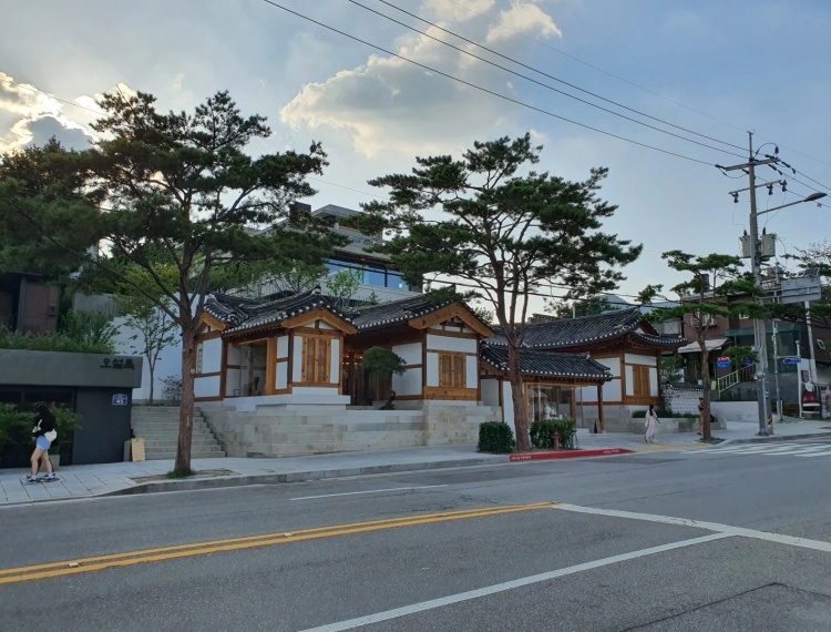首尔 北村韩屋村(북촌 한옥마을)_9_김태현 金兑贤_来自小红书网页版.jpg