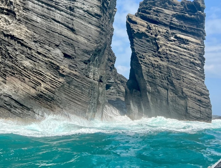 济州岛🇰🇷牛岛一定要去坐快艇🚤！！太刺激了_2_半个朋友_来自小红书网页版.jpg