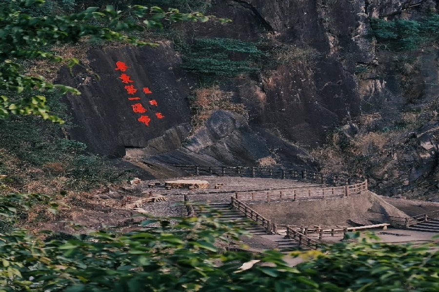 岭南第一瀑布龙归寨｜5分钟就能抵达瀑布脚下_8_Queen_来自小红书网页版.jpg