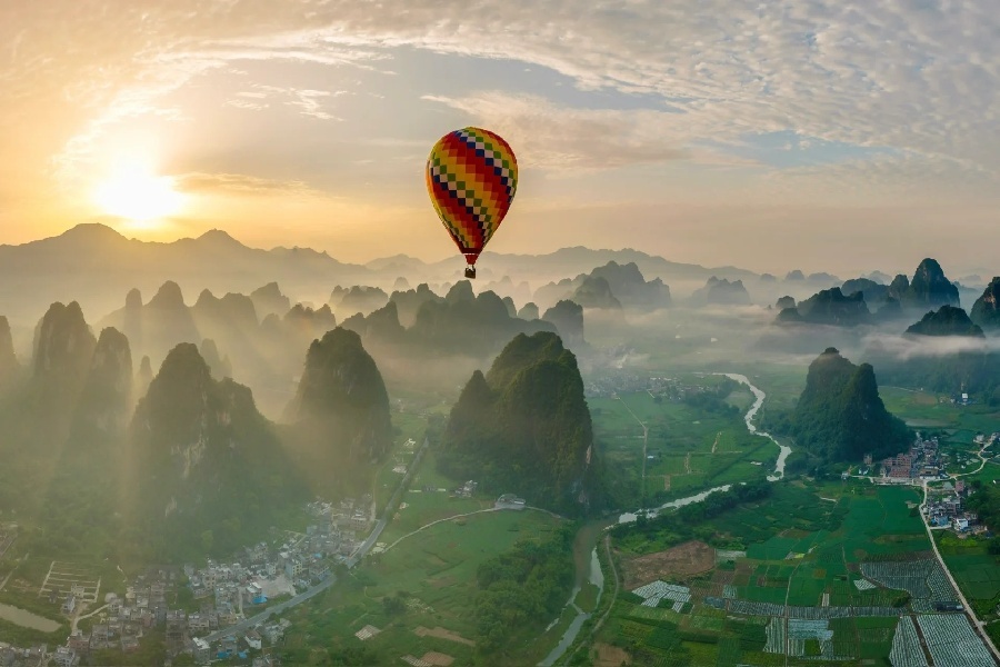 真的没出国❣️清远云端峰林间的热气球浪漫💯_4_纯崽芒岁_来自小红书网页版.jpg