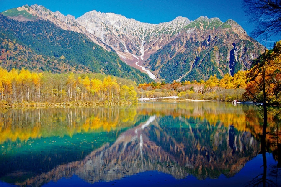 大正池秋天.jpg
