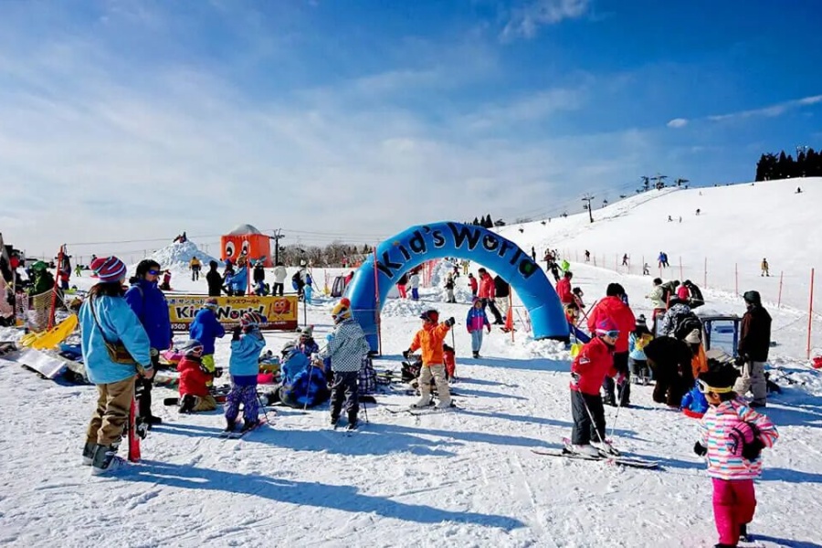 202510311143-3376879705.jpg 游乐.jpg