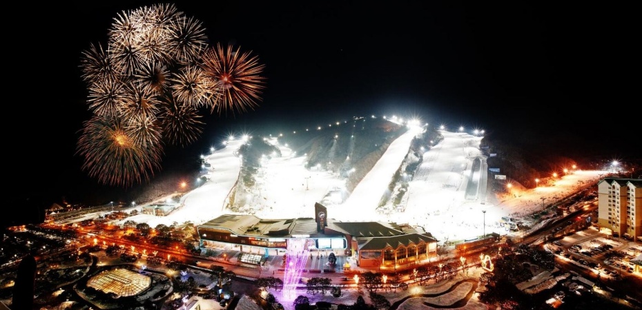 202511050931-5214715063.jpg 洪川大明維瓦爾第公園滑雪世界5.jpg