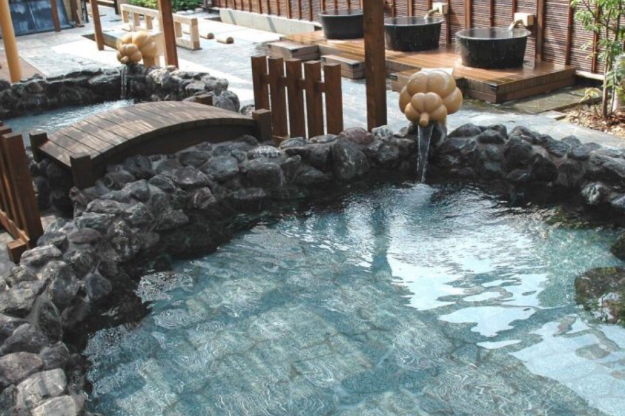 202511111546-3010525066.jpg 0HJ4v12000h0119d99210.jpg