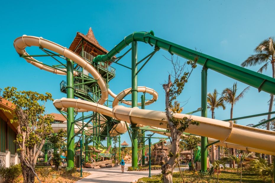 202512051149-8091459513.jpg 01068120009od6lhn72D8.jpg