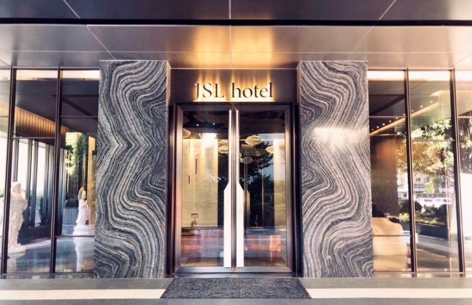 202512161657-4864538921.jpg undefined (1).jpg