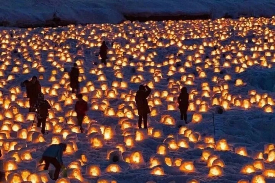 202512161749-1052316461.jpg 日本必去5⃣️个北海道最美雪祭❗️浪漫雪灯节_1_借宿有李_来自小红书网页版.jpg