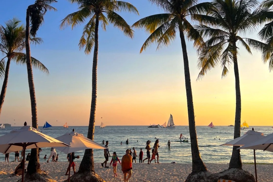 202512291340-7847207275.jpg 🇵🇭|东南亚只能选一个海岛躺平的话.._2_77同学_._来自小红书网页版.jpg