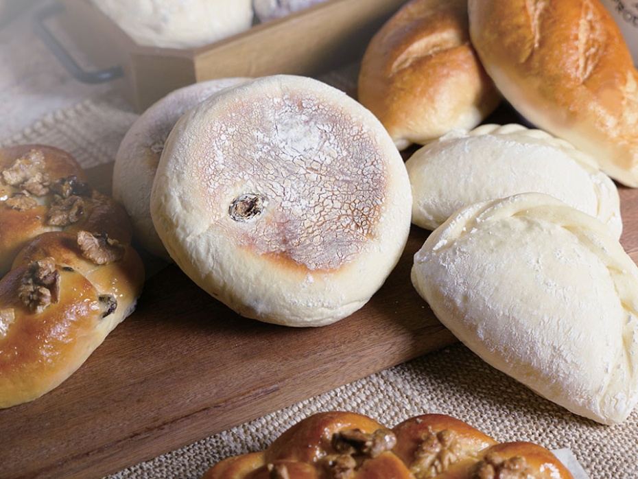 ryoyu-bakery-studio-960x720 (1).jpg