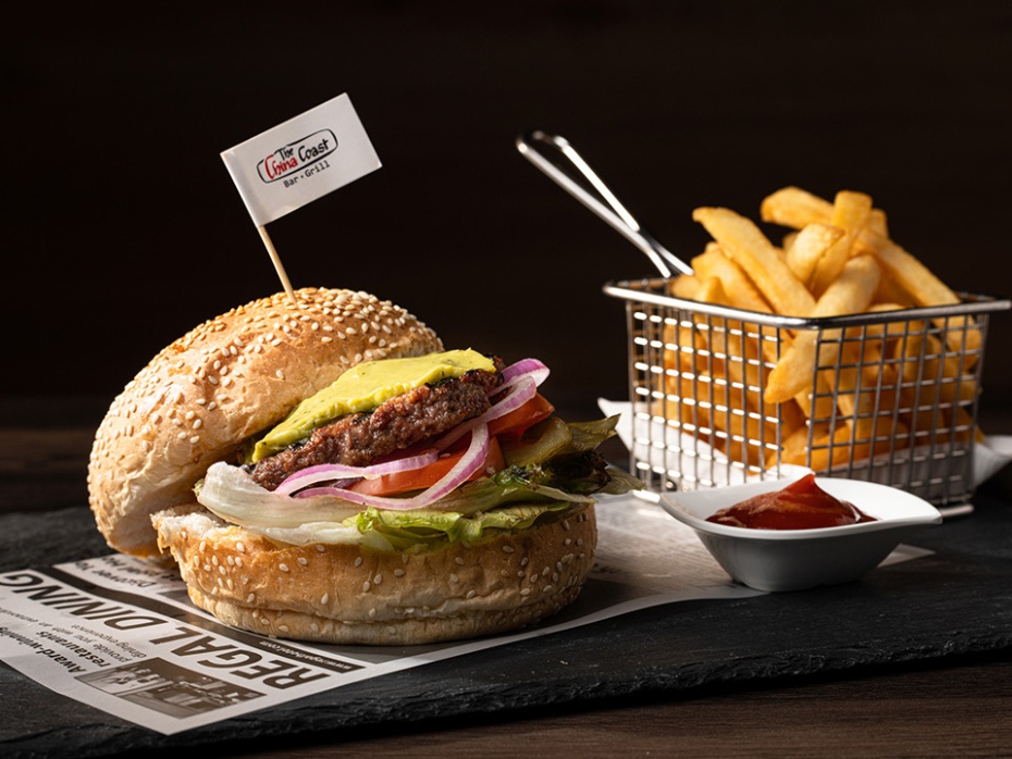 china-coast-bar-grill-960x720 (1).jpg