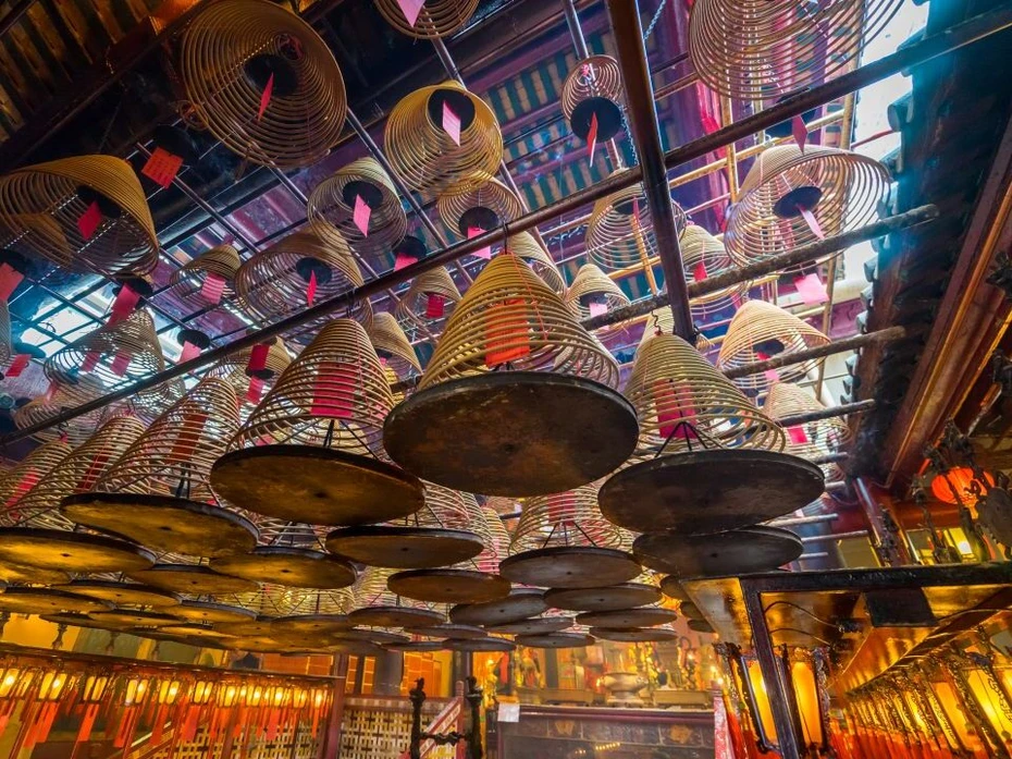 202605251146-5832544179.webp man-mo-temple-960x720_webp.webp